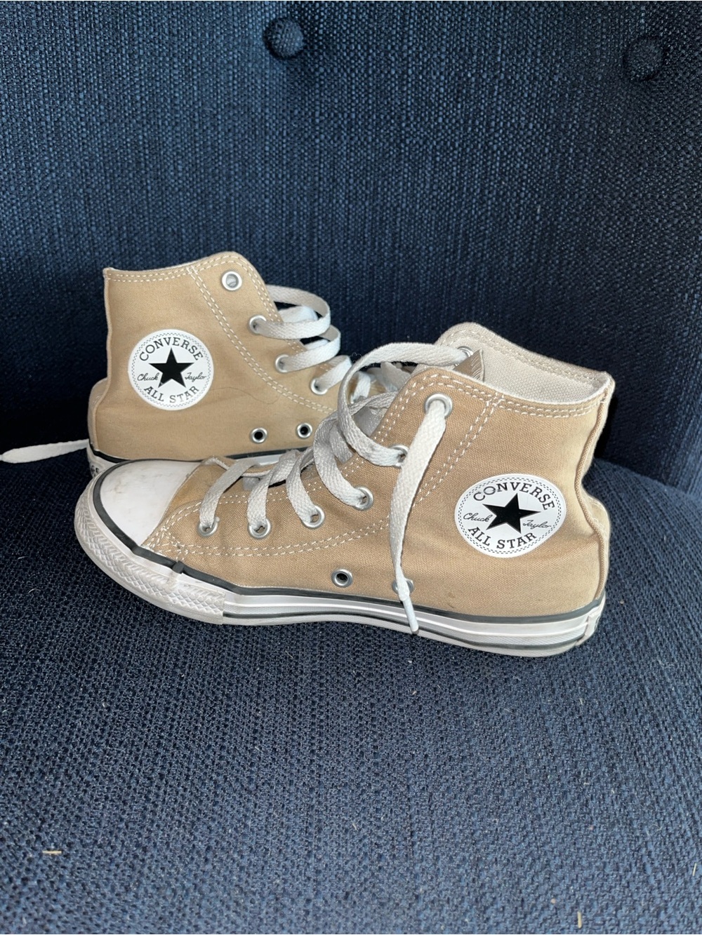 ConverseChuck Taylor All Star Canvas High Tops Youth Size 1- Tan